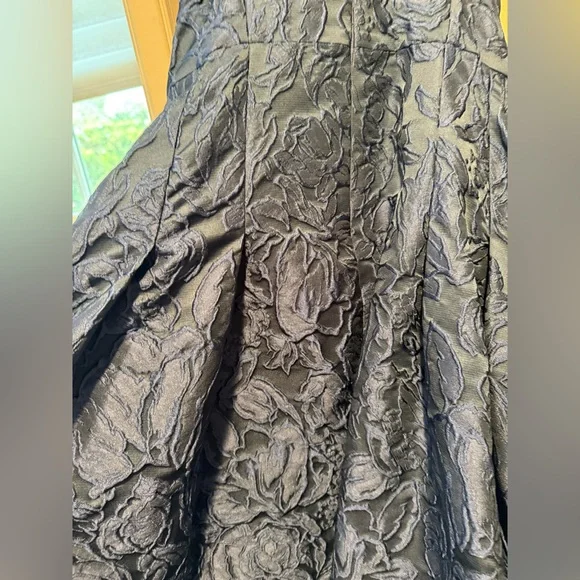 NWT Sachin & Babi Belle Gown and Hug Wrap in Midnight - Picture 14 of 17